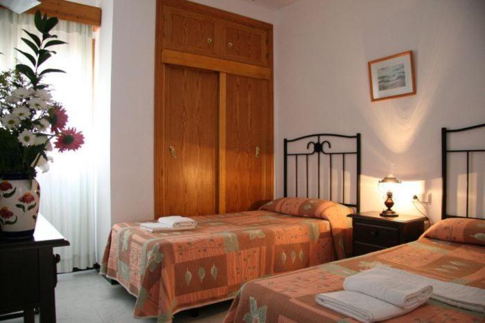 Hostal Torre De Guzman Conil De La Frontera Exterior foto