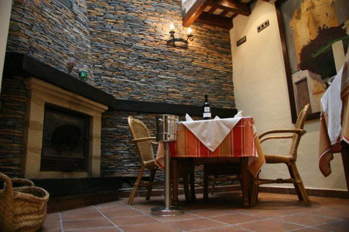 Hostal Torre De Guzman Conil De La Frontera Exterior foto