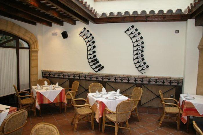 Hostal Torre De Guzman Conil De La Frontera Exterior foto