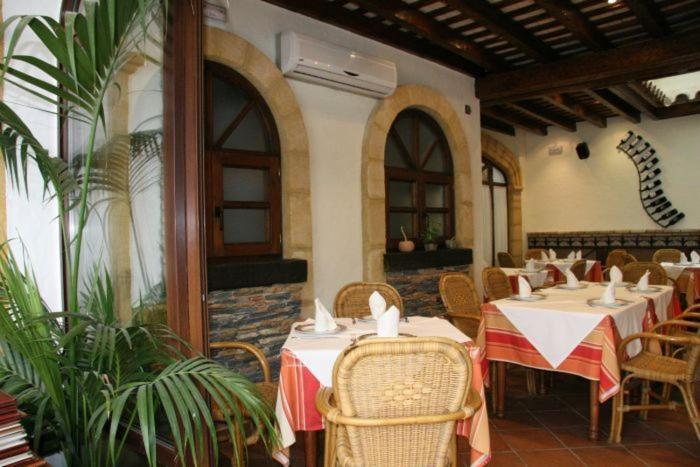 Hostal Torre De Guzman Conil De La Frontera Exterior foto