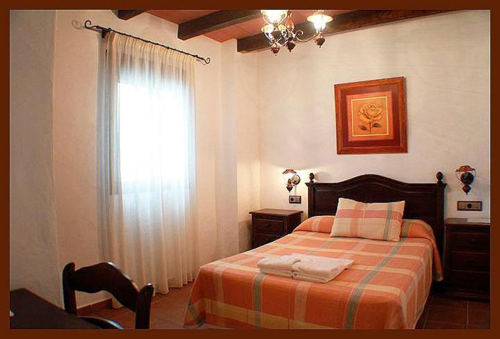 Hostal Torre De Guzman Conil De La Frontera Exterior foto